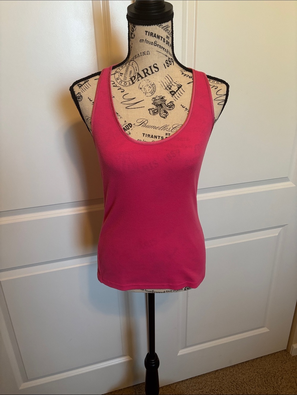 Women's Ribbed Scoop Tank Top in Hot Pink
